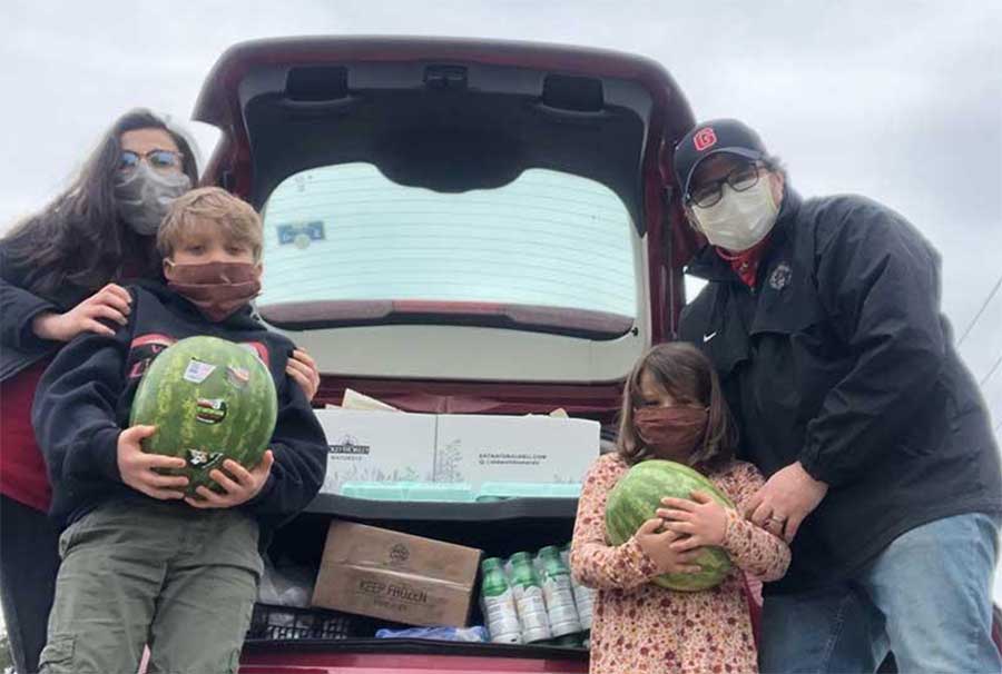 Volunteers Provide Ongoing Food Donation for Families
